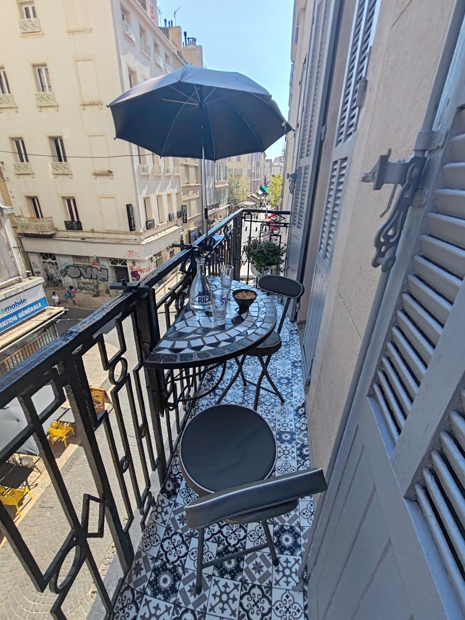 Appartamento T3 Grand Balcon Au Coeur Du Vieux Port Marsiglia Esterno foto