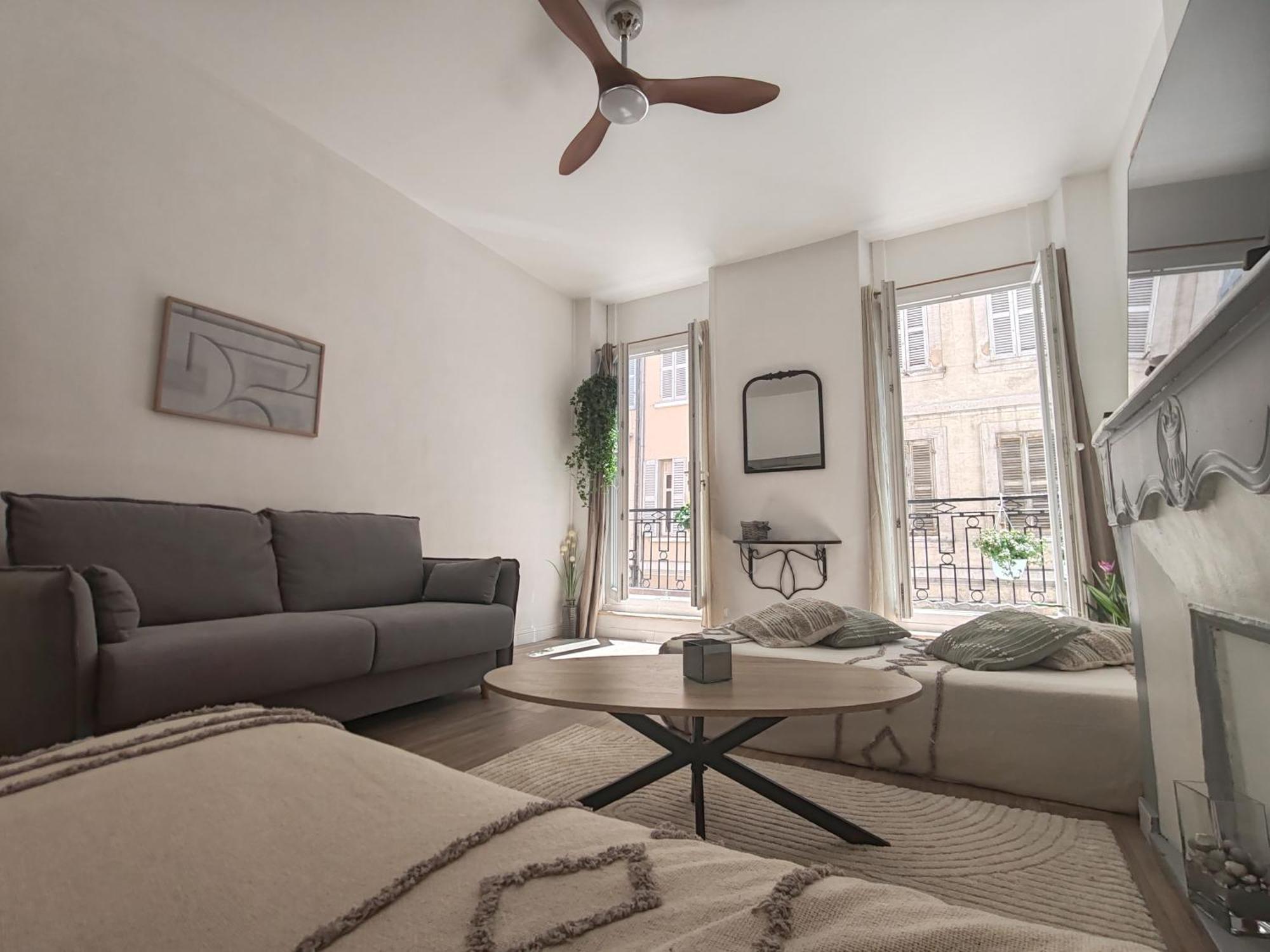 Appartamento T3 Grand Balcon Au Coeur Du Vieux Port Marsiglia Esterno foto