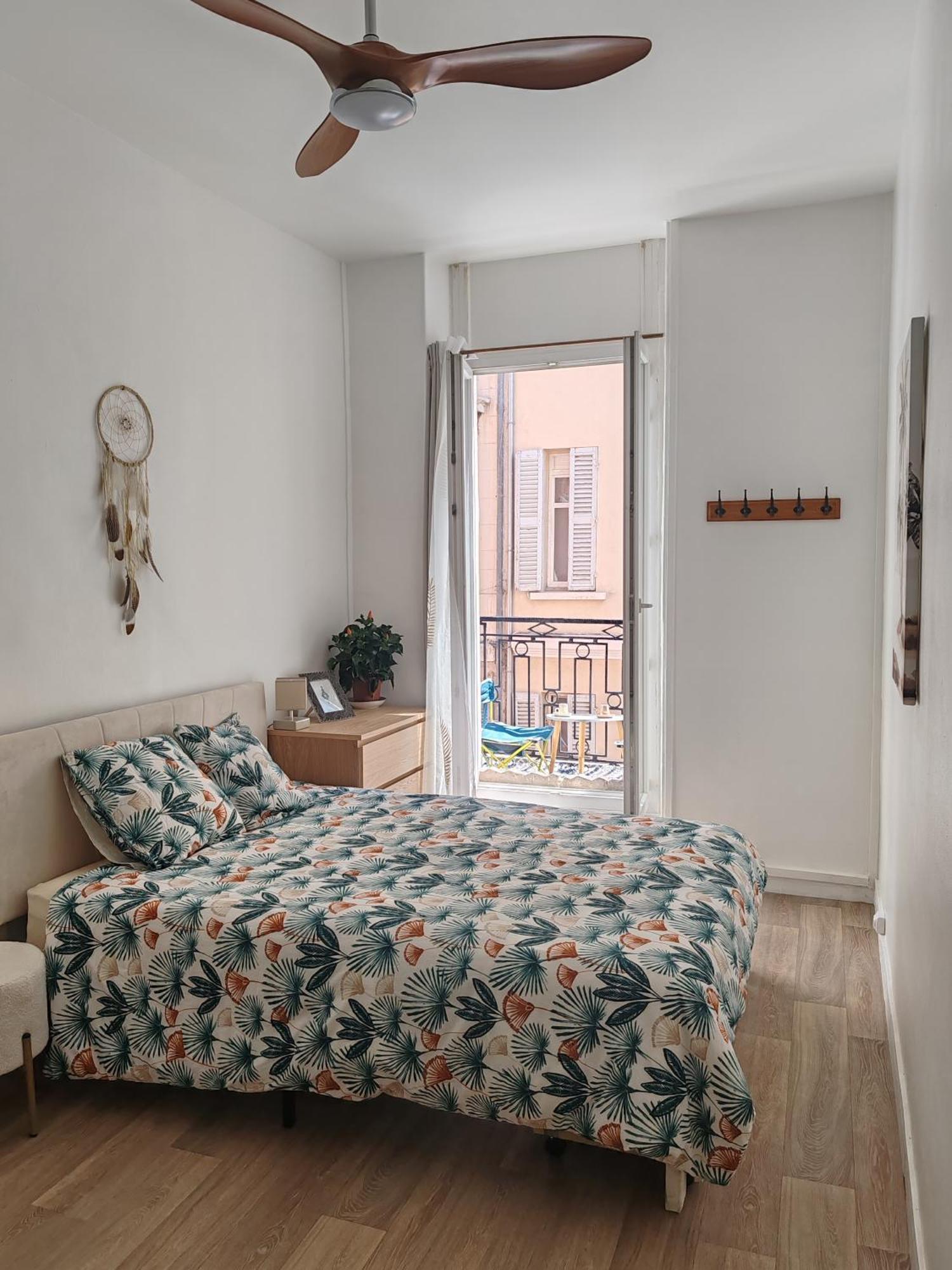 Appartamento T3 Grand Balcon Au Coeur Du Vieux Port Marsiglia Esterno foto